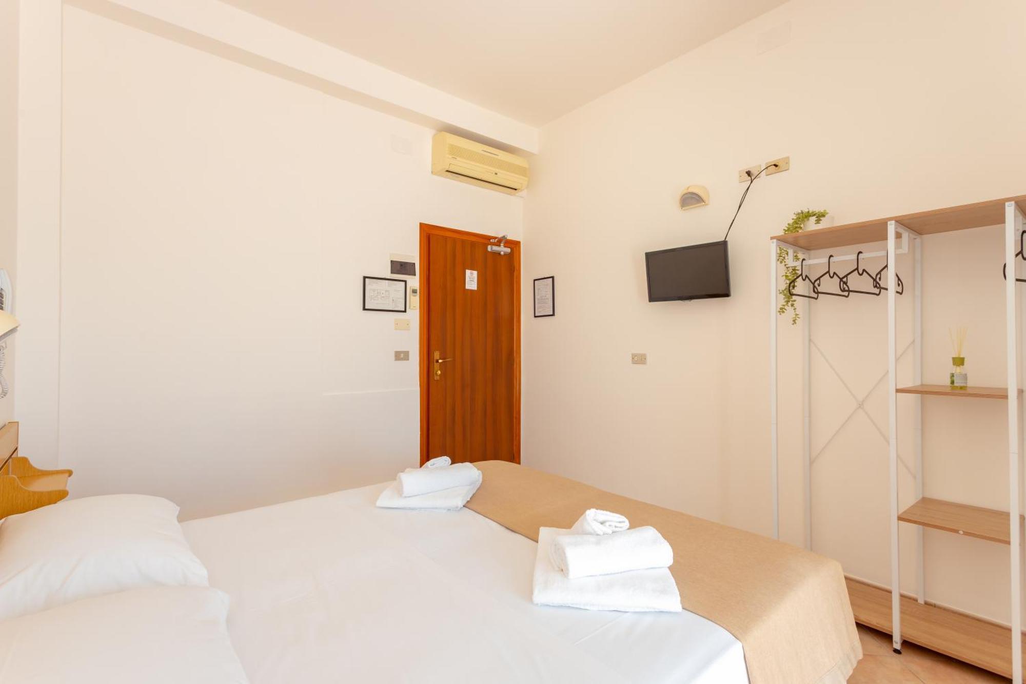 Hotel Katina Rimini Eksteriør billede